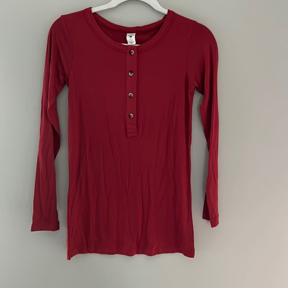Kate Quinn Red Long Sleeve Top